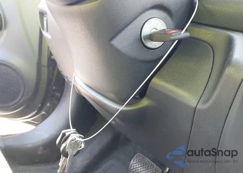 2015 Nissan Versa 1.6 Sv z USA, uszkodzony, nr VIN 3N1CN7AP6FL894586